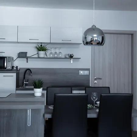 Apartma Lilly Apartman *