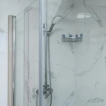 Apartma Lilly Apartman *